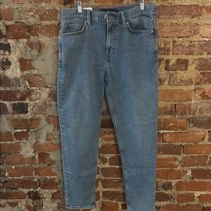 NWT Banana Republic Slim Travel Jean